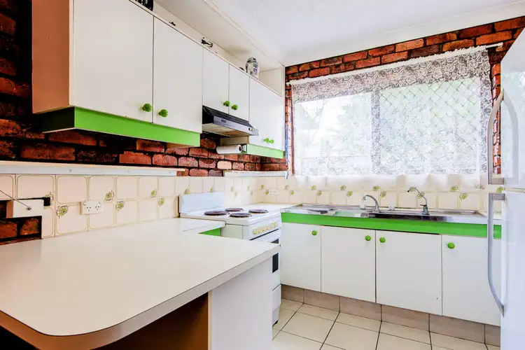 Second view of Homely block of units listing, 4/148 Frank Street, Labrador QLD 4215