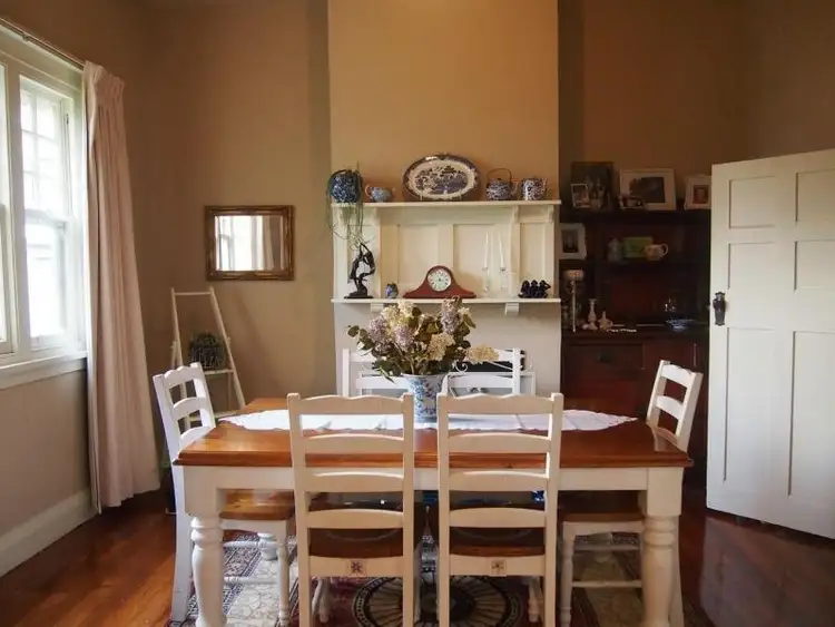 Fourth view of Homely house listing, 10 Burns Street, Hamilton VIC 3300