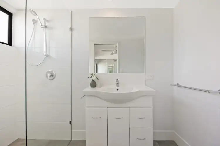 Sixth view of Homely unit listing, 4/5 Hodgson Street, Zillmere QLD 4034