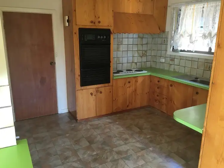 Sixth view of Homely house listing, 6 Tweed Crescent, Mount Gambier SA 5290