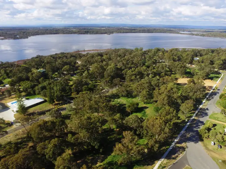44 Bulara Road, Greenfields WA 6210