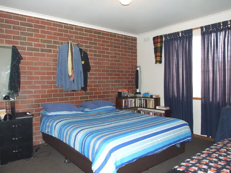 Sixth view of Homely unit listing, 2/30 Saxtons Drive, Moe VIC 3825