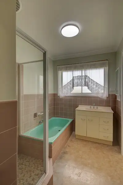 Seventh view of Homely house listing, 5 Floral Place, Warrnambool VIC 3280