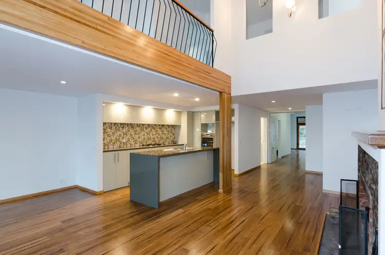 110 Main Road, Penguin TAS 7316