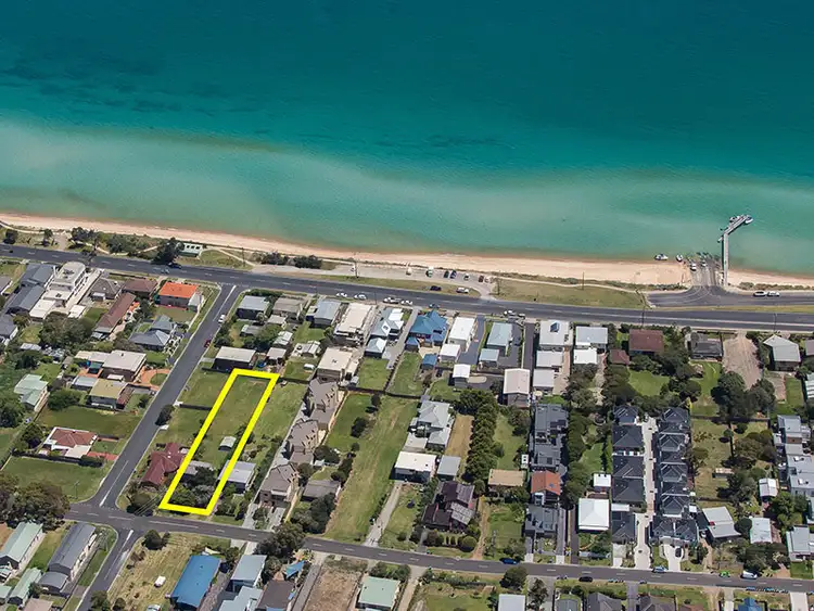 231 Dromana Parade, Safety Beach VIC 3936