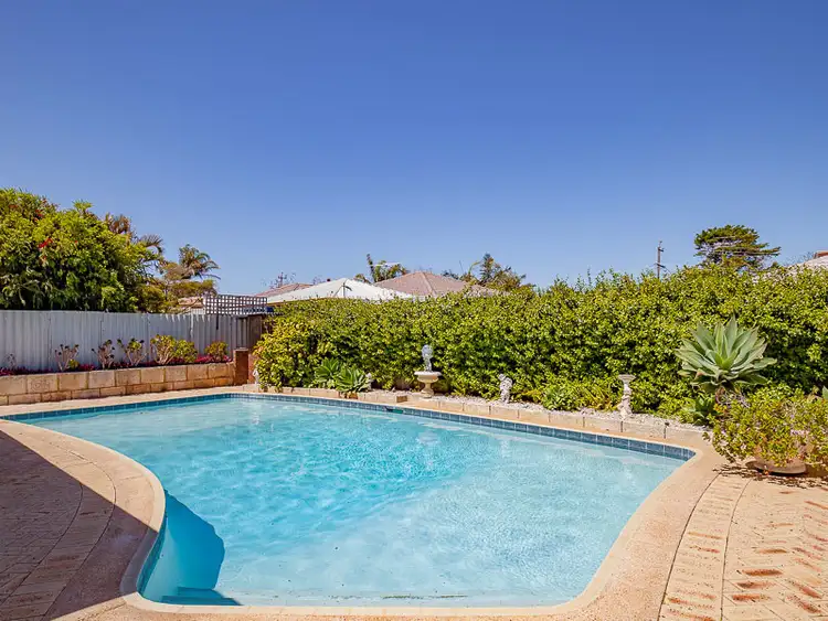 Sixth view of Homely house listing, 4 Mundi Place, Wanneroo WA 6065