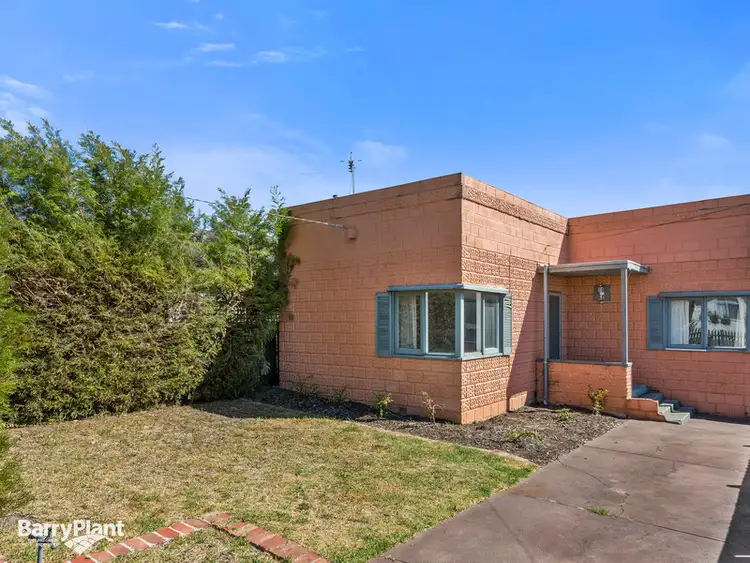 24 Third Avenue, Rosebud VIC 3939