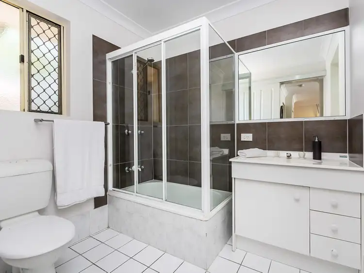 Sixth view of Homely unit listing, 5/101 Junction Road, Clayfield QLD 4011