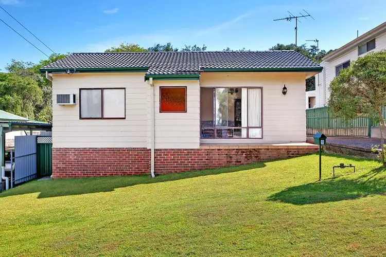 Main view of Homely house listing, 9 Heshbon Street, Gateshead NSW 2290