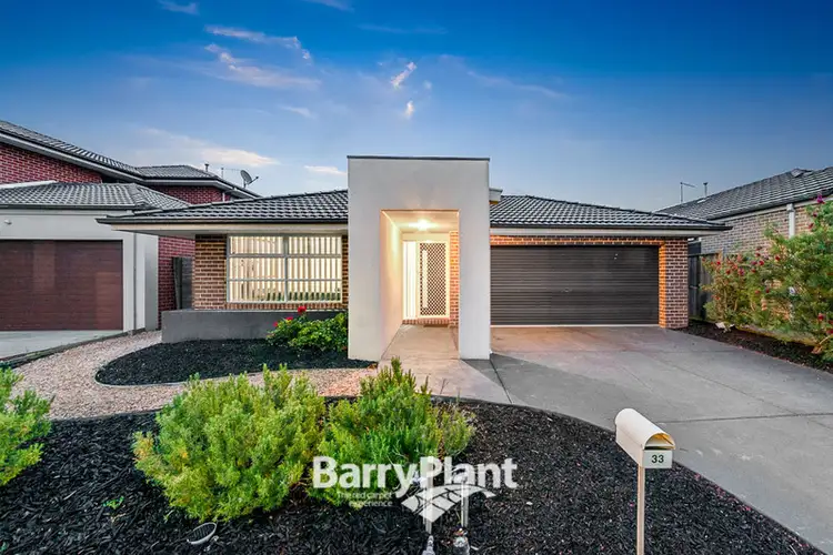 33 Peridot Avenue, Officer VIC 3809