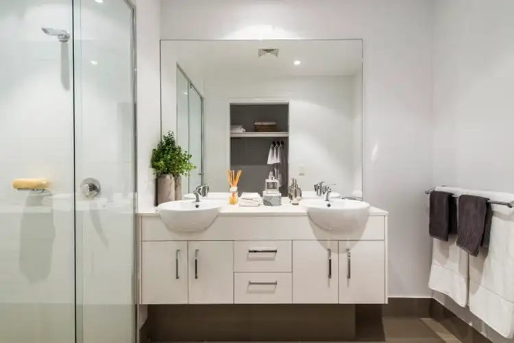 Fourth view of Homely townhouse listing, 18/1 Lakewood Avenue, Parkinson QLD 4115