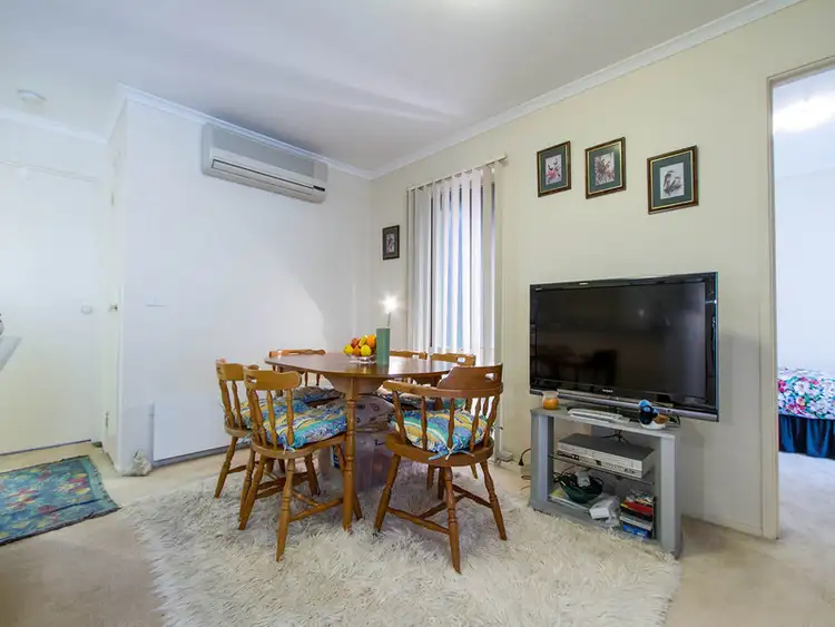 Fourth view of Homely flat listing, 2/4-6 Foot Street, Frankston VIC 3199
