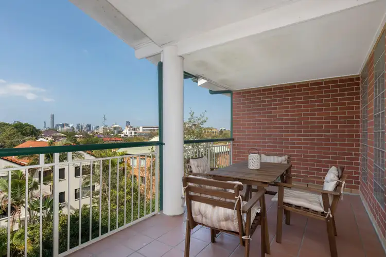 6/52 Cadell Street, Auchenflower QLD 4066