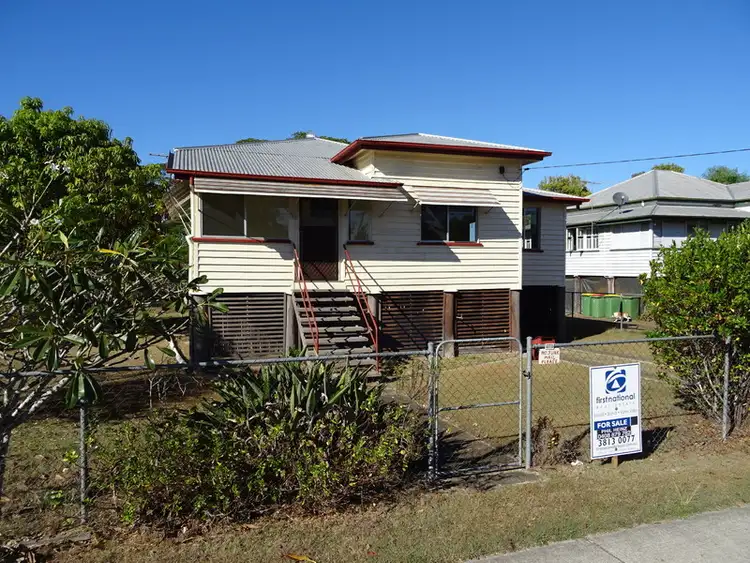 28 Woodford Street, One Mile QLD 4305