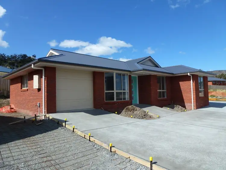 5/24 henty cl, Old Beach TAS 7017