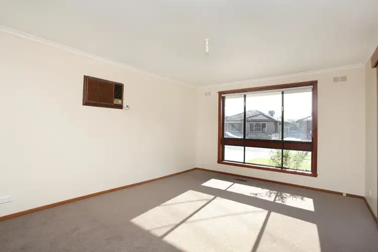Fourth view of Homely unit listing, 4/1 Craddock Court, Sunshine North VIC 3020