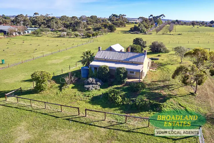 72 Marchant Road, Strathalbyn SA 5255