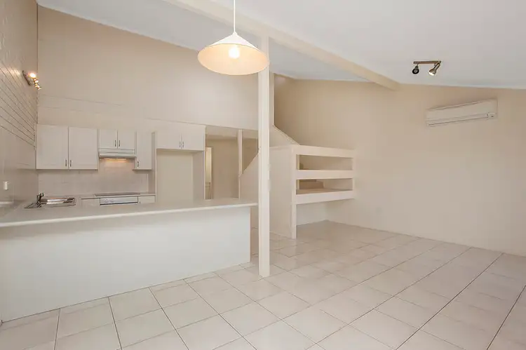 8/75 Price Street, Nerang QLD 4211