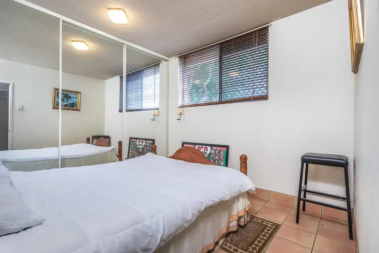 Fifth view of Homely apartment listing, 3/40 Prince Edward Parade, Scarborough QLD 4020