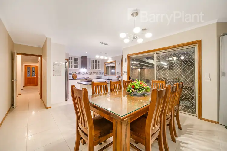Fifth view of Homely house listing, 6 Wynen Court, Pakenham VIC 3810