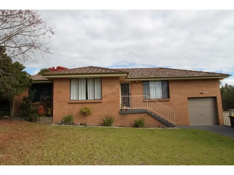 3 Jamison Place, Windradyne NSW 2795