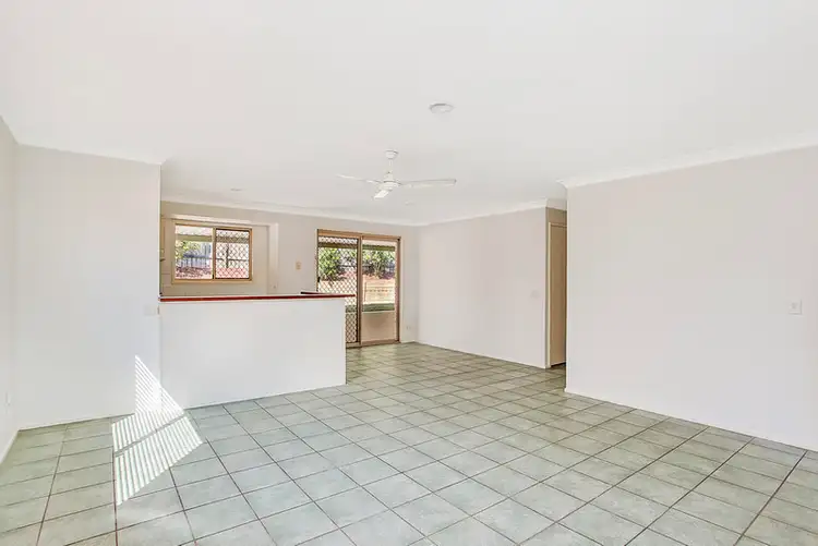 Second view of Homely house listing, 2/16 Lauder Court, Highland Park QLD 4211