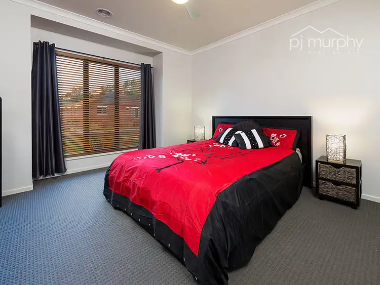 Seventh view of Homely house listing, 35 Whiteley Circuit, Baranduda VIC 3691