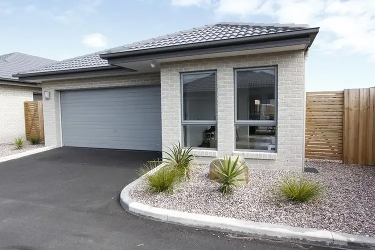 Second view of Homely unit listing, 5/16 - 18 Gatenby Drive, Miandetta TAS 7310