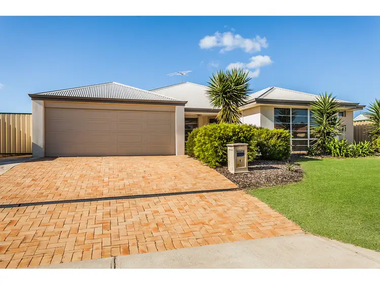 5 Yoorn Way, Bertram WA 6167
