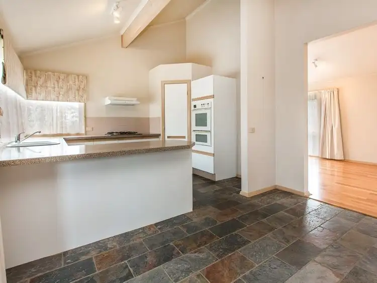 Fourth view of Homely unit listing, 2/12-14 Clarkestown Avenue, Mount Eliza VIC 3930