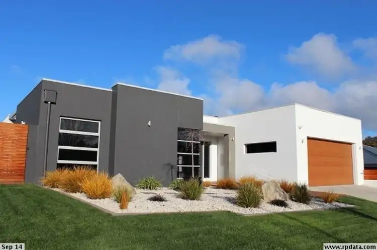 29 Berkshire Parade, Penguin TAS 7316