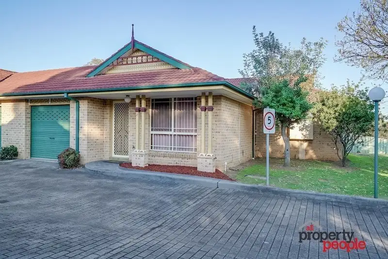 Main view of Homely villa listing, 2/4-8 Gordon Avenue, Ingleburn NSW 2565