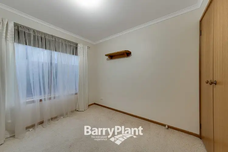 Seventh view of Homely house listing, 8 Thomas Court, Warragul VIC 3820
