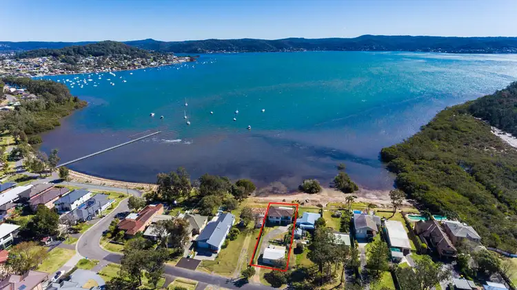 11 Mundoora Avenue, Yattalunga NSW 2251