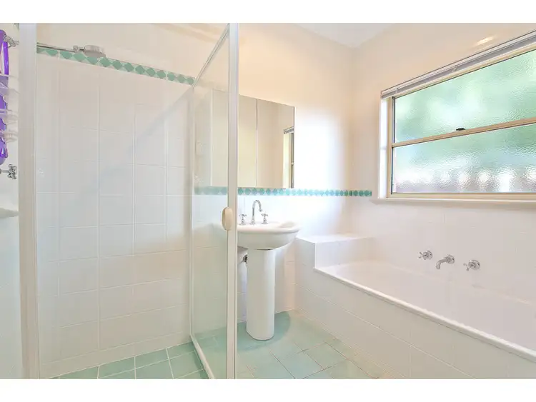 Seventh view of Homely townhouse listing, 2/681 Macauley Street, Albury NSW 2640