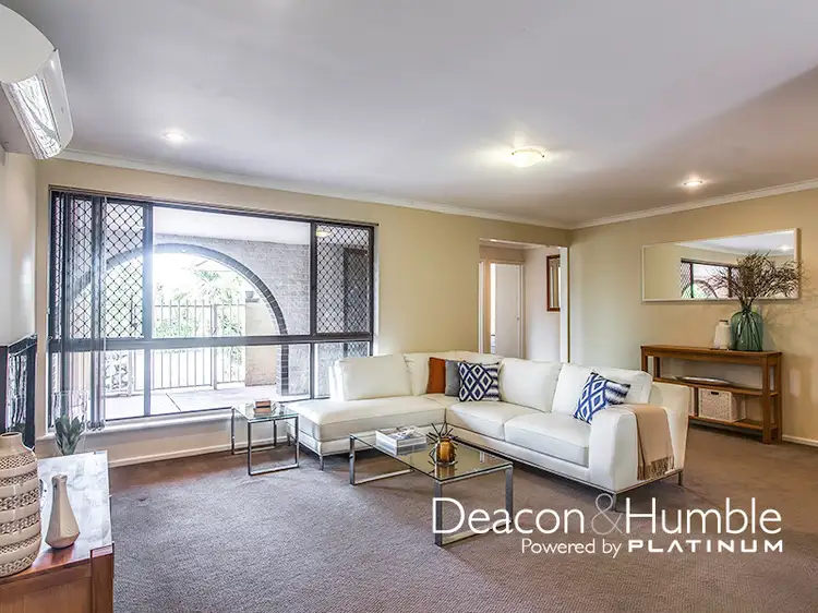 49 Emperor Avenue, Beldon WA 6027