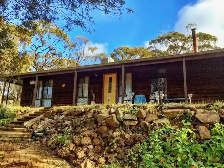 5 Cottage Road, Toodyay WA 6566
