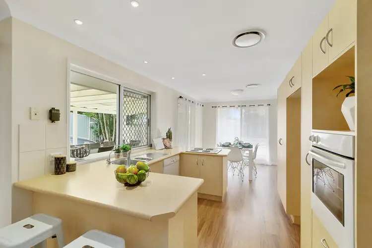Sixth view of Homely house listing, 4 Perth Square, Highland Park QLD 4211