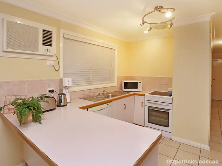 Third view of Homely unit listing, 2/72 Travers Street, Wagga Wagga NSW 2650