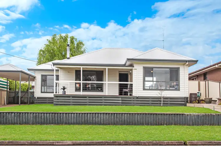 Main view of Homely house listing, 38 Byron Street, Hamilton VIC 3300