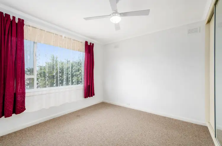 Fifth view of Homely house listing, 2 Dove Place, Mount Gambier SA 5290