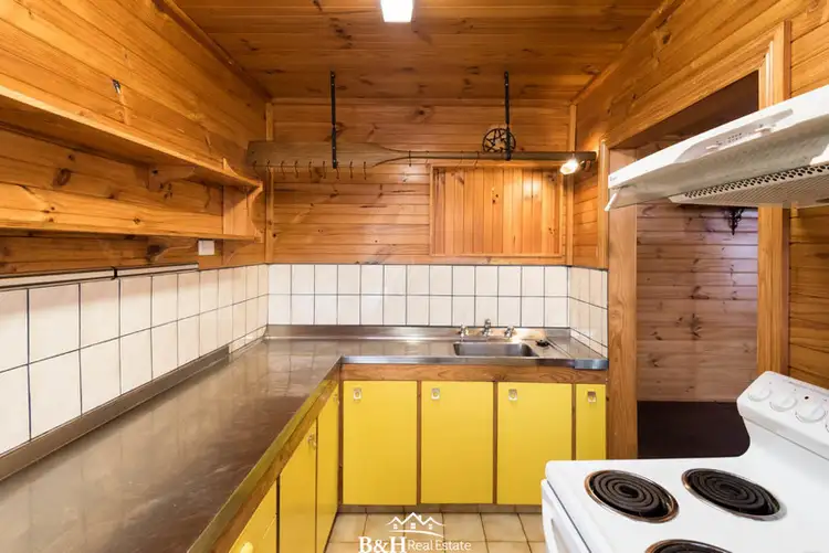 Fifth view of Homely house listing, 10 Hogg Street, Wynyard TAS 7325