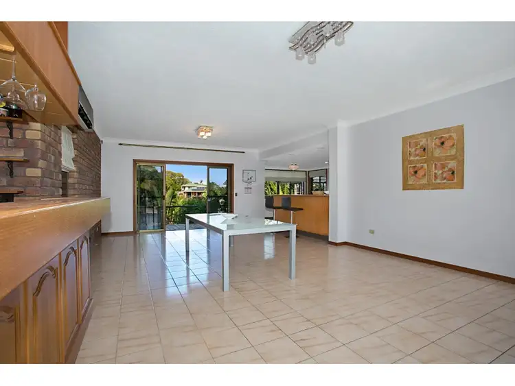 Second view of Homely house listing, 4 McIlwain Drive, Mermaid Waters QLD 4218