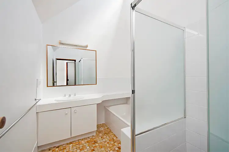 Fifth view of Homely unit listing, 10/17 Duet Drive, Mermaid Waters QLD 4218