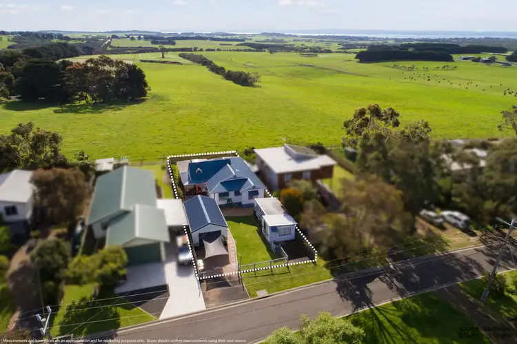 Fifth view of Homely house listing, 10 Wimbledon Road, Wimbledon Heights VIC 3922