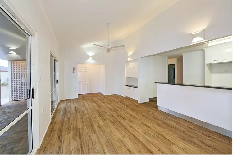 10/15 Thabeban Street, Avenell Heights QLD 4670