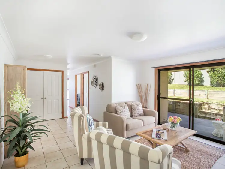 2/20 Wattlevale Place, Ulladulla NSW 2539