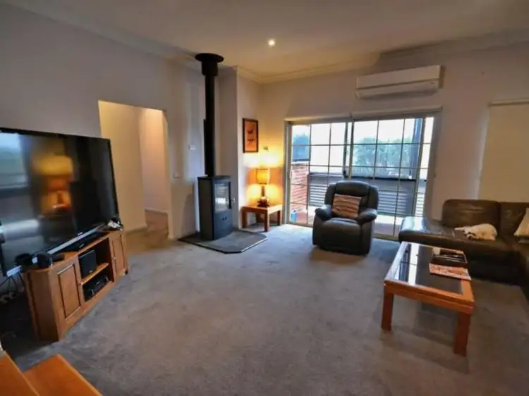 Second view of Homely house listing, 11 Kent Court, Mansfield VIC 3722