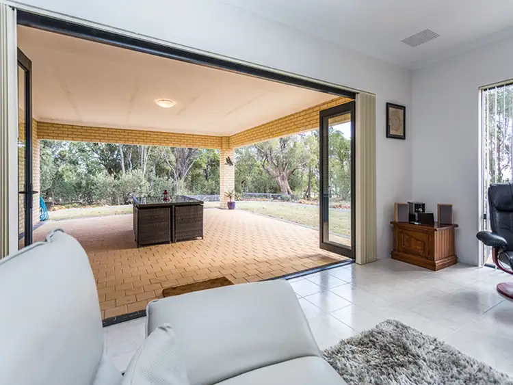Fourth view of Homely house listing, 7 Skewes Way, Bedfordale WA 6112