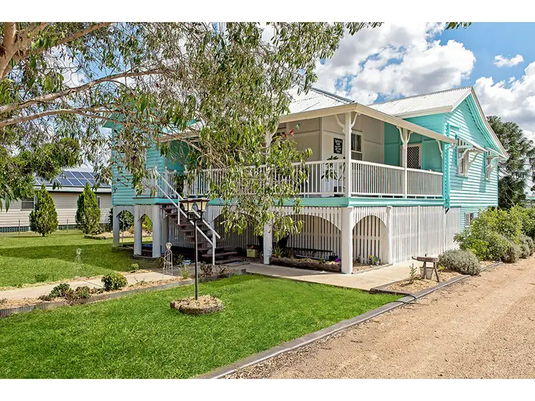 71 Mocatta Street, Goombungee QLD 4354